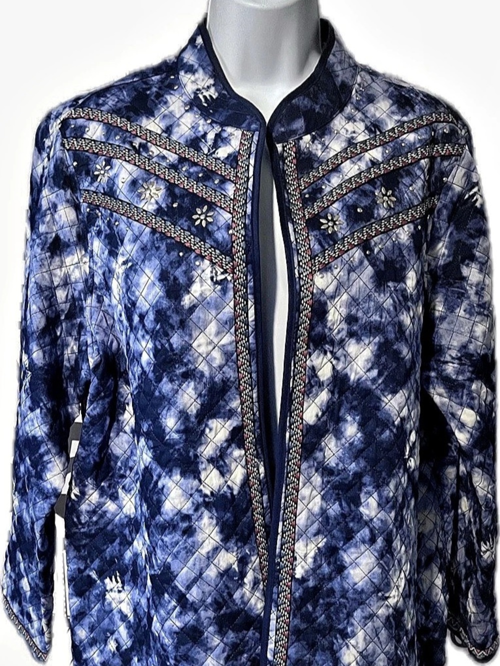alfred dunner Quilted Embellished Jacket in Blue & White Large Like New